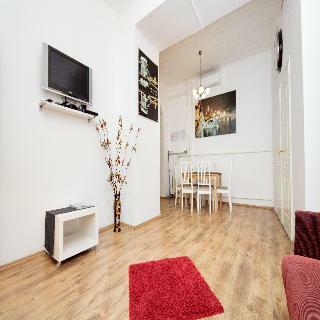 Like Home-city Centre-style Apartments