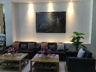 Aparthotel Season Residence
