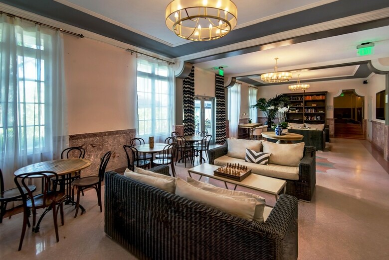 Sbh South Beach Hotel
