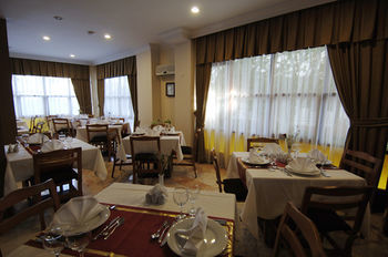 Sherwood Prize Hotel