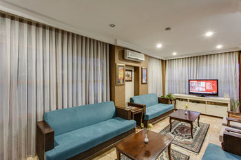 Sherwood Prize Hotel