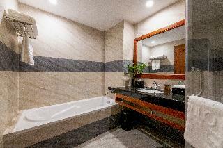 Poulo Wai Hotel And Apartment
