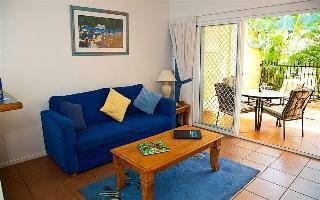 Hotel York Beachfront Holiday Apartments