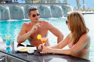 Hotel Centara Ceysands Resort & Spa
