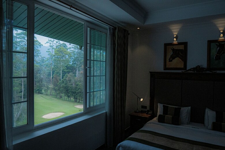 Hotel Araliya Green City