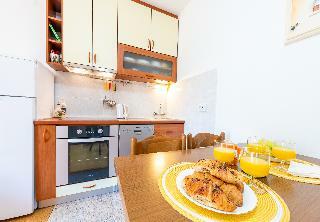 Hotel Apartments & Rooms Cina