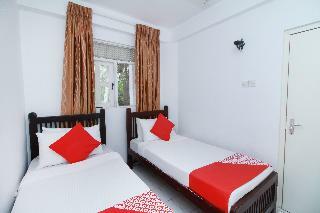 The Kings Bay Hotel