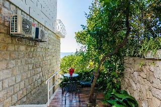 Hotel Guest House Villa Nina