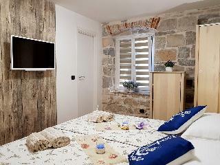 Hotel Villa Nautica Stone House