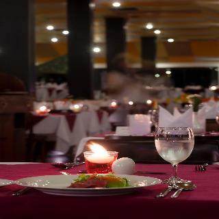 Hotel Cinnamon Bentota Beach