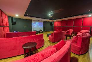 Grand Lagoi Hotel By Nirwana Gardens