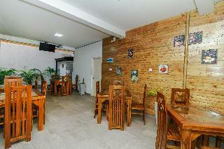 Hotel Maple Tree Residencies