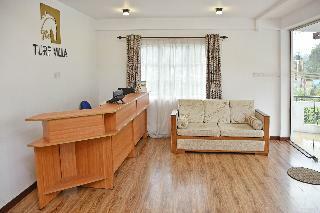 Hotel The Turf Villa