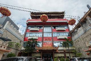 Oyo 821 Hotel Dinasti