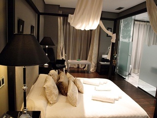 Los Almirantes Hotel