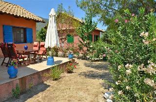 Hotel Traditional Villas Therianos
