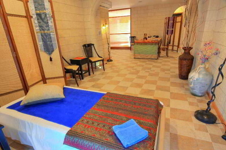Kassandra Family Aparthotel & Spa