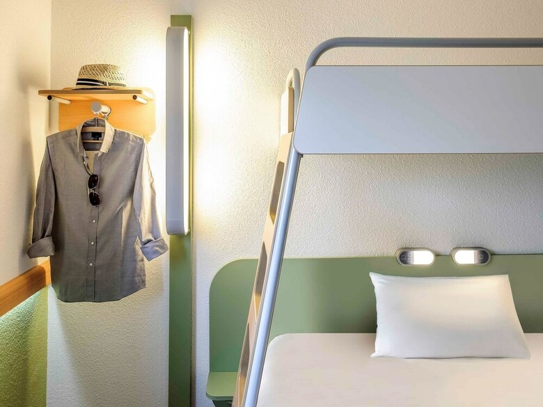 Hotel Ibis Budget Orly Chevilly Tram 7