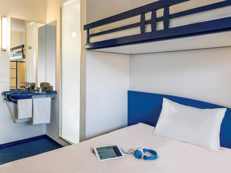 Hotel Ibis Budget Orly Chevilly Tram 7