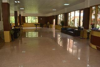 Hotel Hilltone Resorts