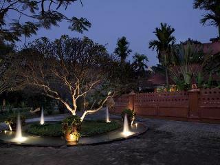 Hotel Mercure Mandalay Hill Resort