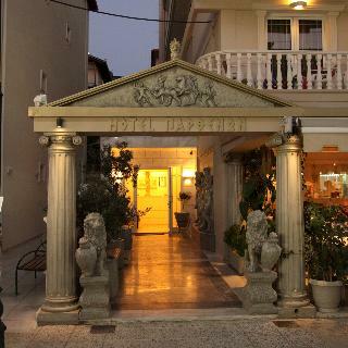 Parthenon Art Hotel