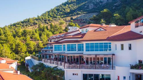 Hotel Garcia Resort & Spa