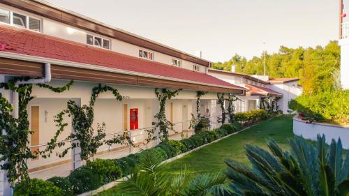 Hotel Garcia Resort & Spa