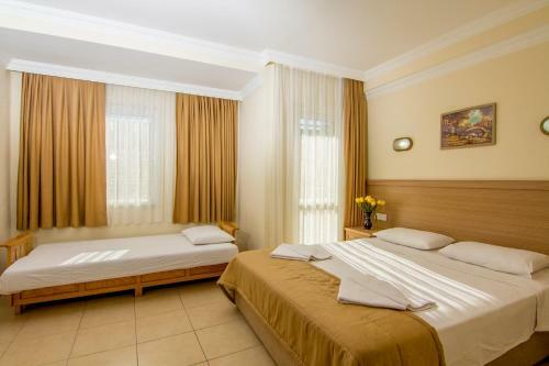 Bed & Breakfast Hotel Karbel Sun
