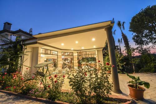 Seyir Village Hotel