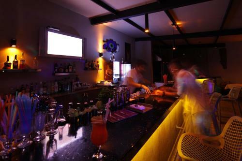 Nicholas Heights Deluxe Suite Hotel