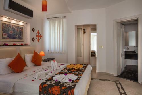 Nicholas Heights Deluxe Suite Hotel