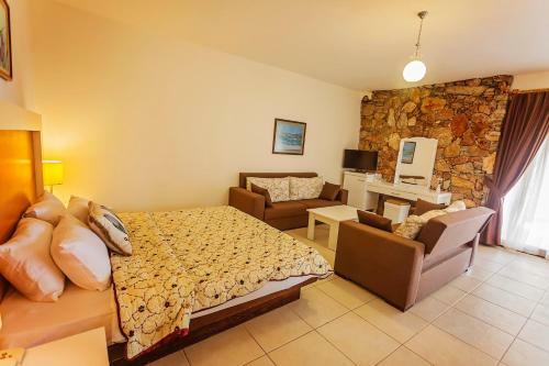 Paradise Garden Hotel