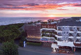 Hotel Aston Canggu Beach Resort & Spa