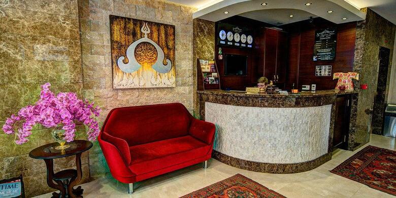 The Magnaura Palace Hotel