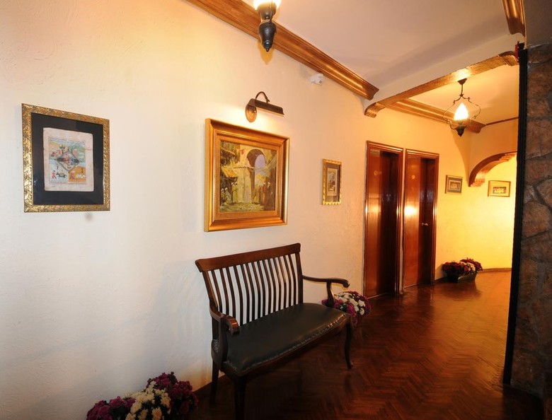Hotel Megara Palace - Old City