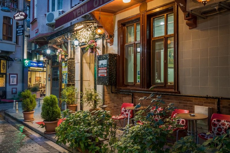 Albergue Yeni Hotel