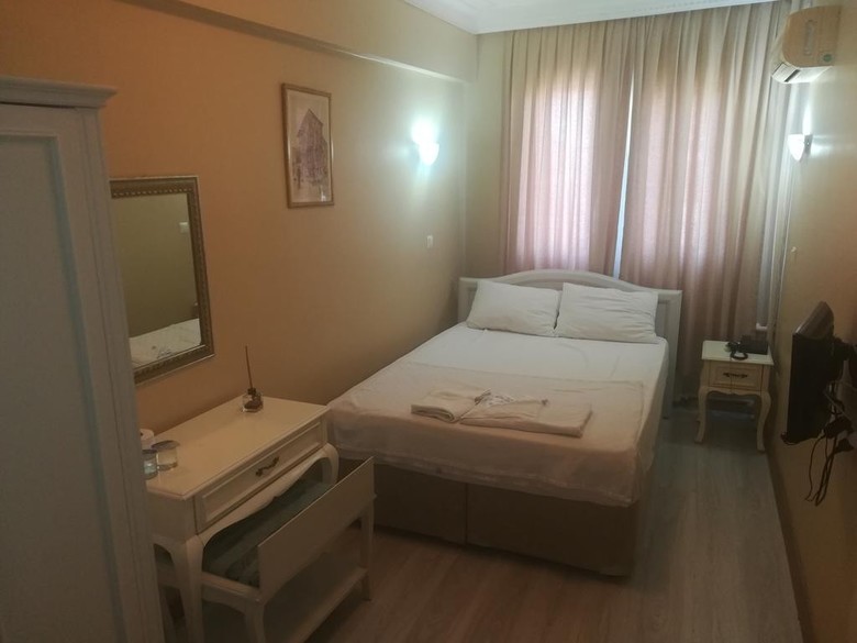 Aleph Hotel
