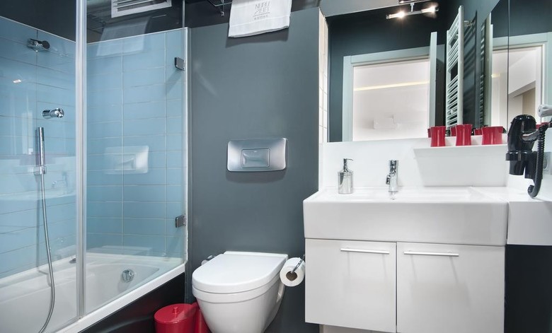 Hotel Nuru Ziya Suites