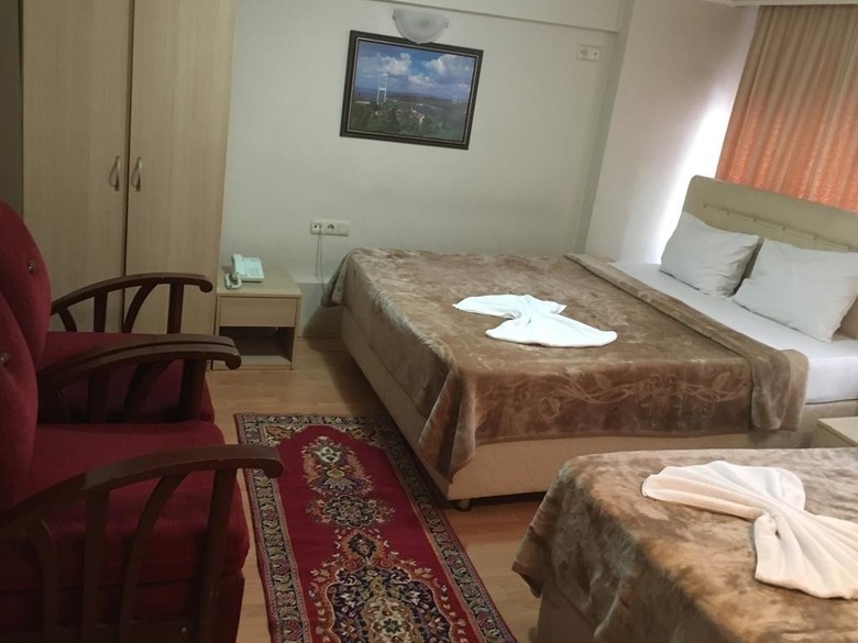 �r�n Hotel