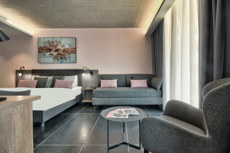 Number11, Urban Hotel