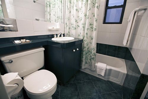 Hotel Murray Hill East Suites