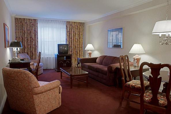 Hotel Murray Hill East Suites