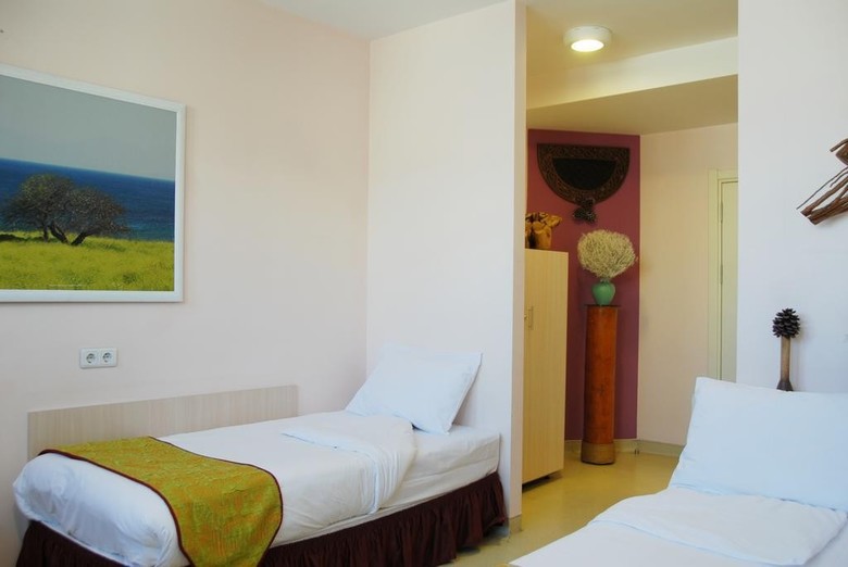 Han Hostel Airport North