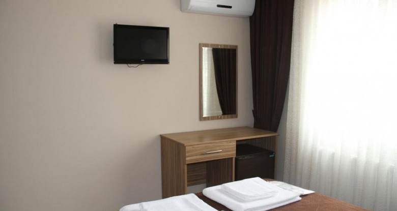 Simper Hotel