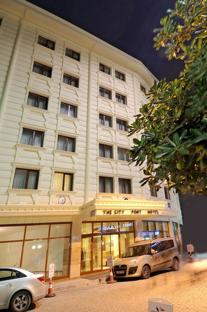The City Port Hotel
