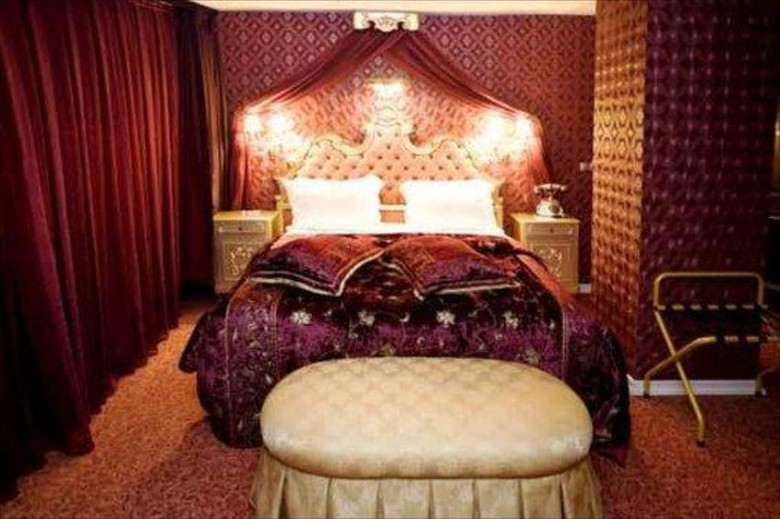 Amisos Hotel