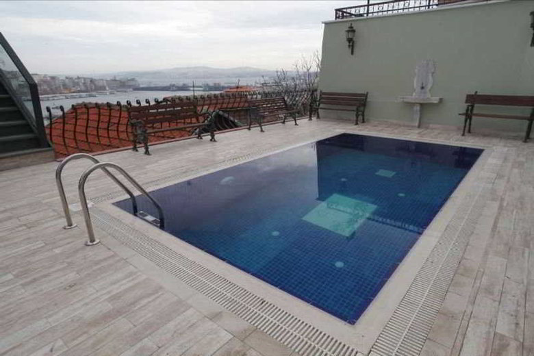 Hhk Hotel