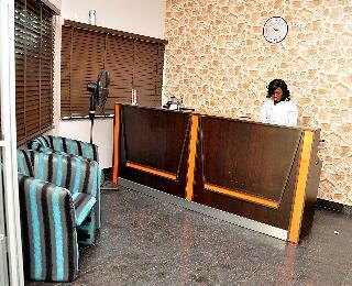 Hotel Topaz Luxury Suites & Apartments