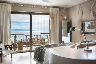 Hotel F Zeen